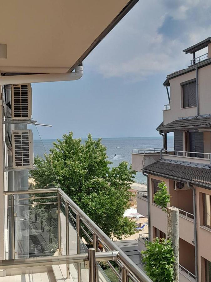 Аурелия Бей Ravda Exterior photo